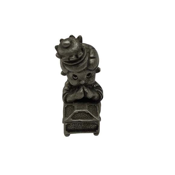 Hudson Fine Pewter Other - Vintage 1983 Hudson Fine Pewter Praying Child with Crown Treasure Chest Figurine